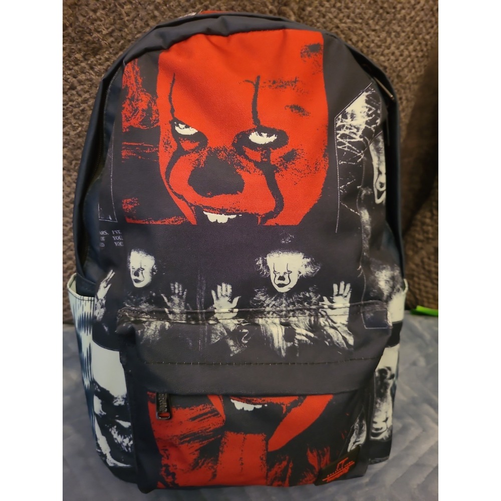 Loungefly IT Pennywise I Heart Horror Glow Nylon Full-Size Backpack NEW NWT